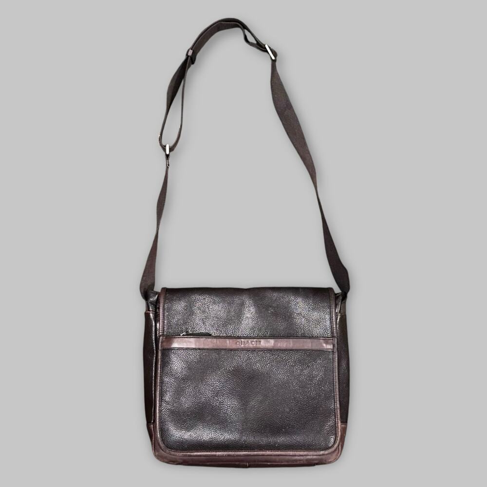 Vintage Coach Men’s Brown Leather Messenger Bag – Adjustable Crossbody